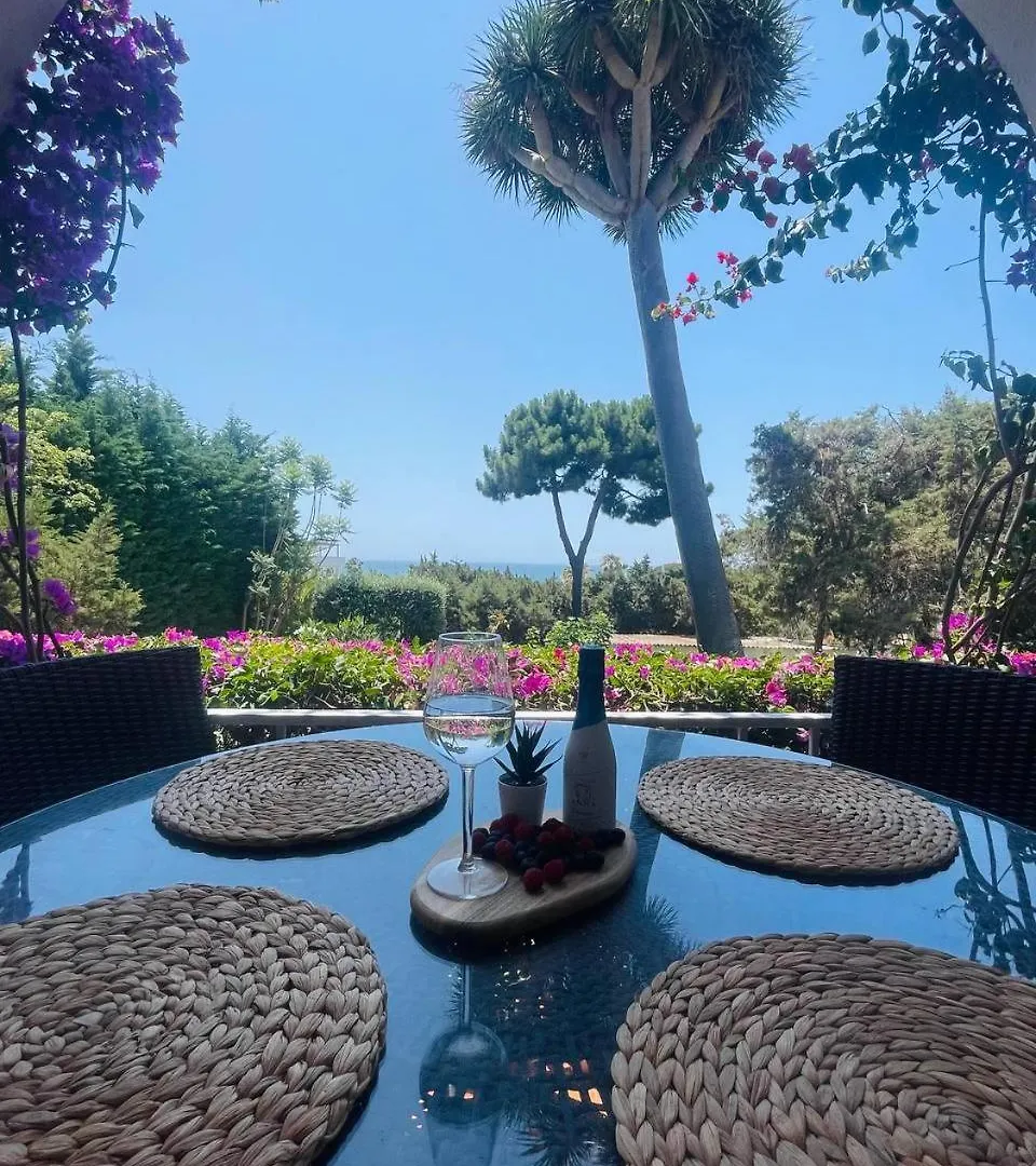 Casa Santorini Las Chapas Marbellaヴィラ 0*, マルベーリャ